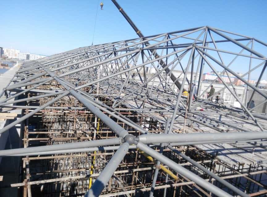 井冈山商贸城屋顶网架工程